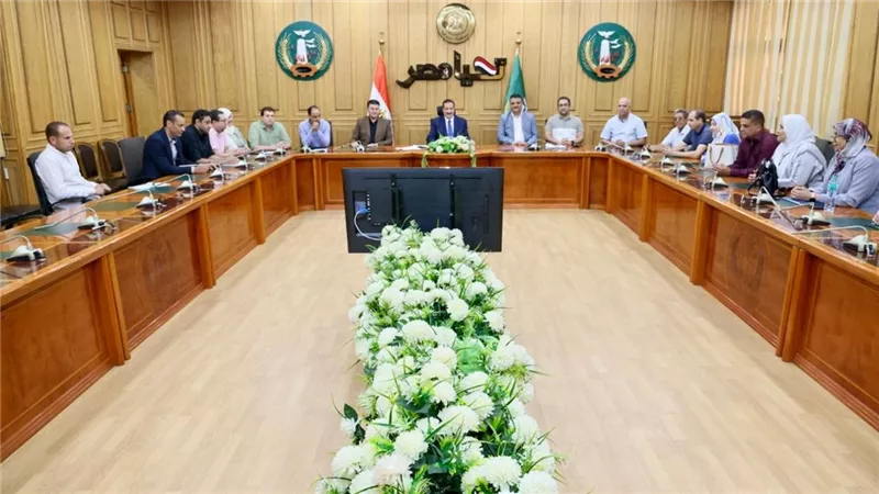 محافظ المنوفية يتابع مستجدات منظومة التصالح على مخالفات البناء وتقنين أراضي 