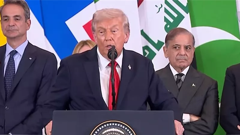 قمة شرم الشيخ.. ترامب يغازل رئيسة وزراء إيطاليا ويشيد بنجاحها السياسي