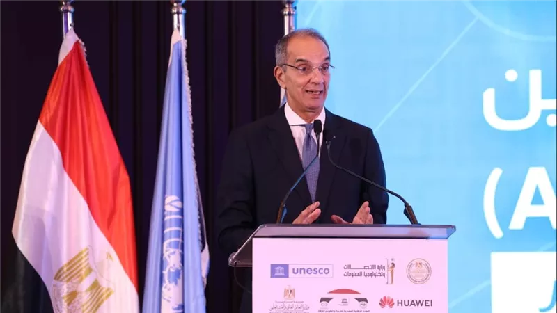 وزراة الاتصالات تصدر عملات وطوابع تذكارية تجسد عراقة المتحف وفخامة افتتاحه