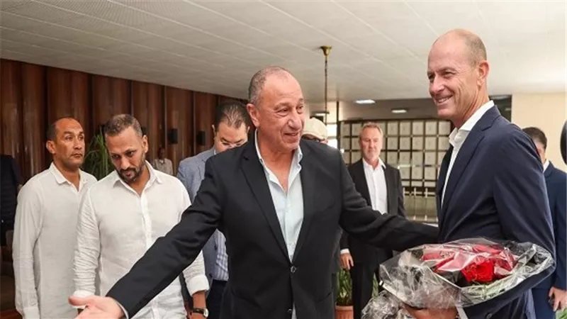 الأهلي ينهي تعاقده مع توروب رسميا بعد جلسة مطولة استمرت لساعات