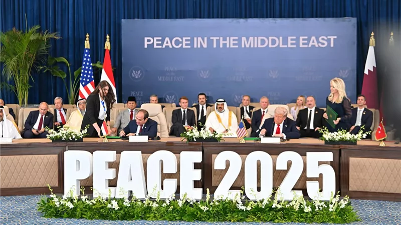 بتوقيع السيسي وترامب وأردوغان وتميم.. البيت الأبيض ينشر وثيقة «ترامب للسلام»