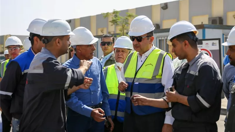 بعد توقف لأكثرمن عامين.. شيمي: إعادة تشغيل المصنع خطوة مهمة لدعم الصناعة
