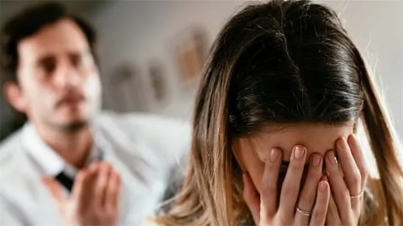 لماذا يتشاجر الرجال أكثر؟ دراسة جديدة توضح الأسباب 	