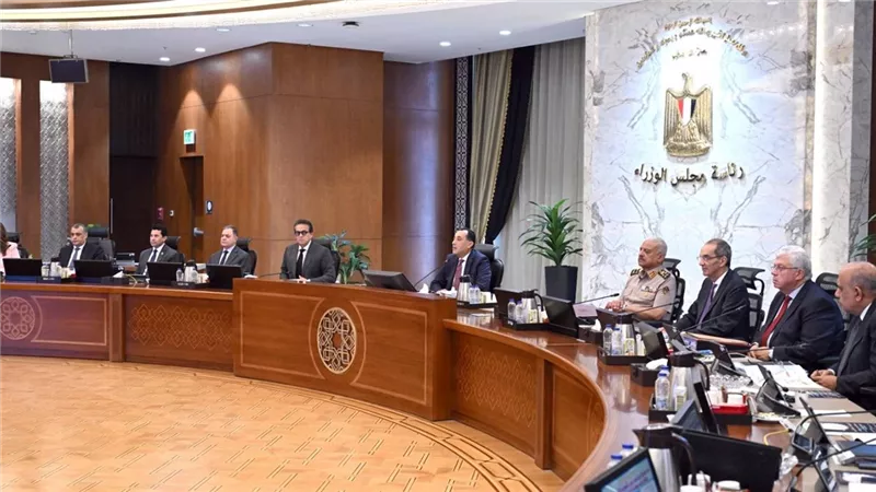 خلال اجتماع الحكومة الأسبوعي.. المجلس يشيد بما تم التوافق عليه في قمة السلام 