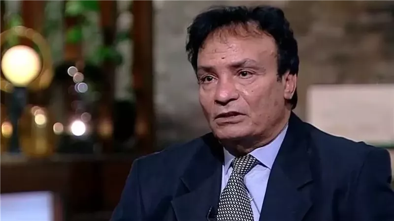 حمدي الوزير: الصورة المتداولة على السوشيال ميديا تضحكني وتدل على نجاح الشخصية