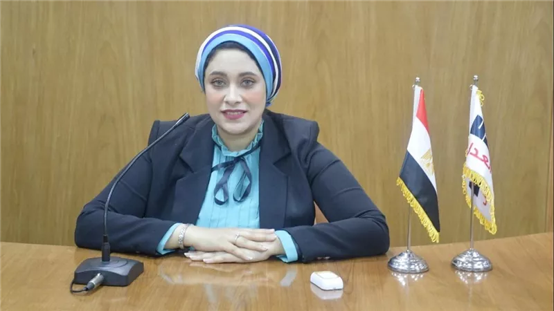 مي سليم تتقدم بأوراق ترشحها عن حزب العدل بالدقهلية لانتخابات مجلس النواب 2025
