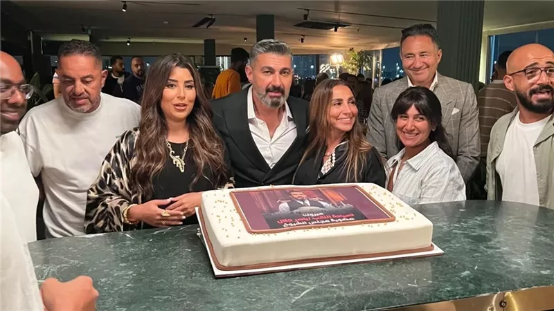 فريق عمل مسلسل 