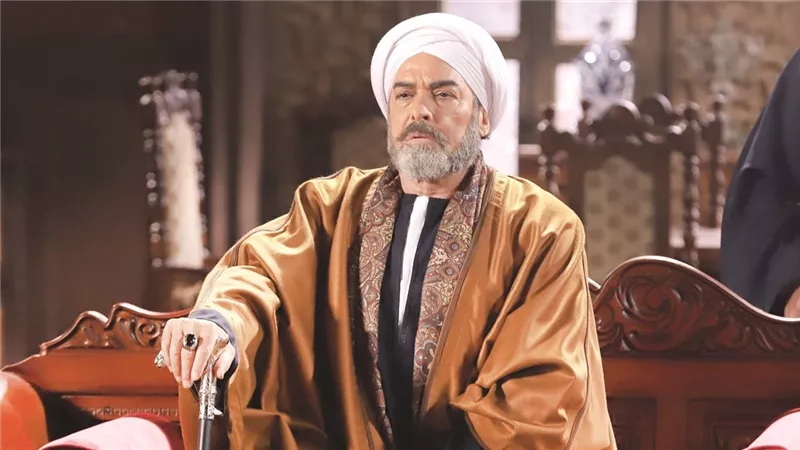 أحمد عبد العزيز: شخصية العمدة غلاب في 