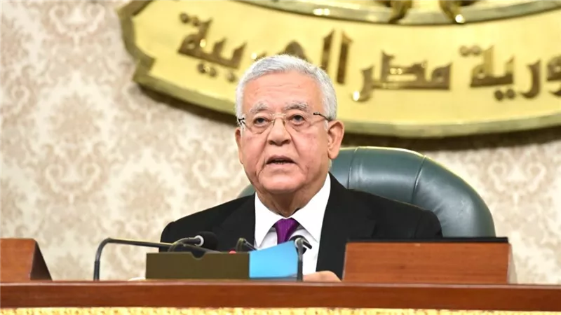 رئيس مجلس النواب يهنئ الرئيس السيسي بالعام الميلادي الجديد
