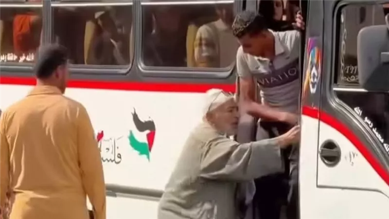 التضامن الاجتماعي: جاري البحث عن مُسن الدقهلية لاتخاذ الاجراءات اللازمة لدعمه 