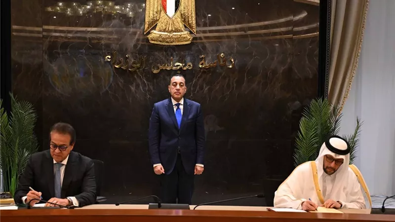 رئيس الوزراء يشهد توقيع مذكرة تفاهم بين مصر وقطر للتعاون في المجال الصحي
