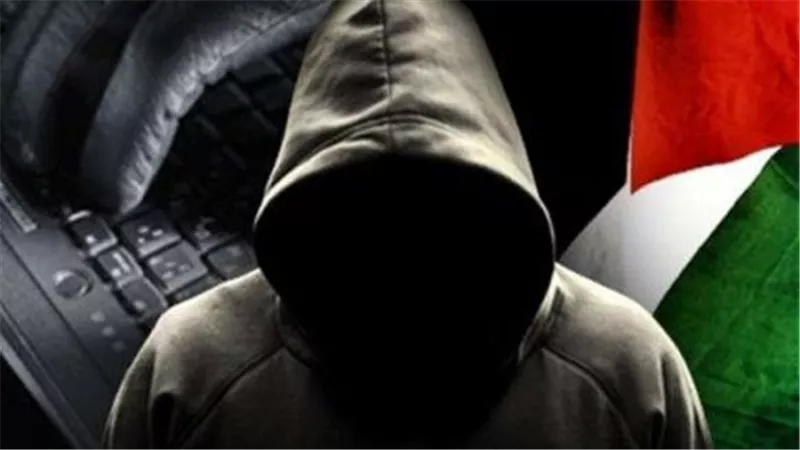 هجوم سيبراني مؤيد لحماس يربك أنظمة الإذاعة في مطارات أمريكا 