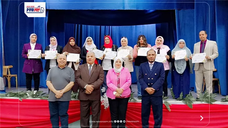 تكريم 176 طالبًا فائزًا بمسابقات تربوية وفنية ورياضية على مستوى الجمهورية