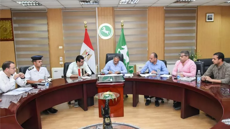 بعد زيادة البنزين.. مخافظ الشرقية يعتمد تعريفة الركوب الجديدة