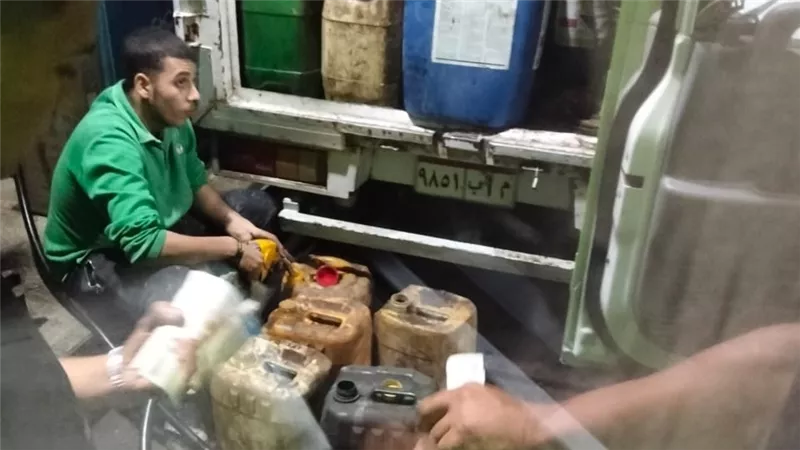  ضبط ألف لتر سولار مدعم  قبل بيعه بالسوق السوداء والتربح بدون وجه حق بالمنوفية