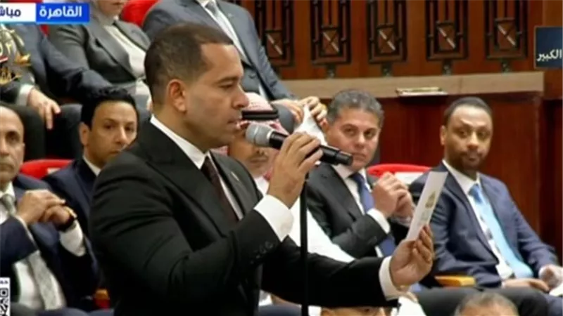 النائب محمد زكي يؤدي اليمين الدستورية عضوًا بمجلس الشيوخ