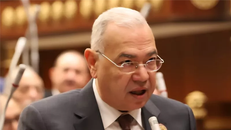 عصام خليل بعد أداء اليمين الدستورية: سنكون في خدمة مصر من كل موقع