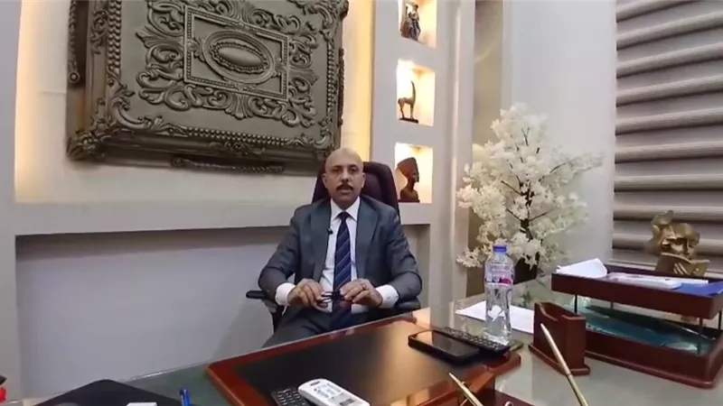 محامي رئيس حي شرق الإسكندرية يكشف تفاصيل القضية وموعد إعادة محاكمته