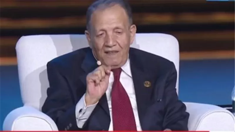 محمود طلحة: «القوة» تحفظ السلام والوطن و«الضعف» دعوة صريحة للعدوان 