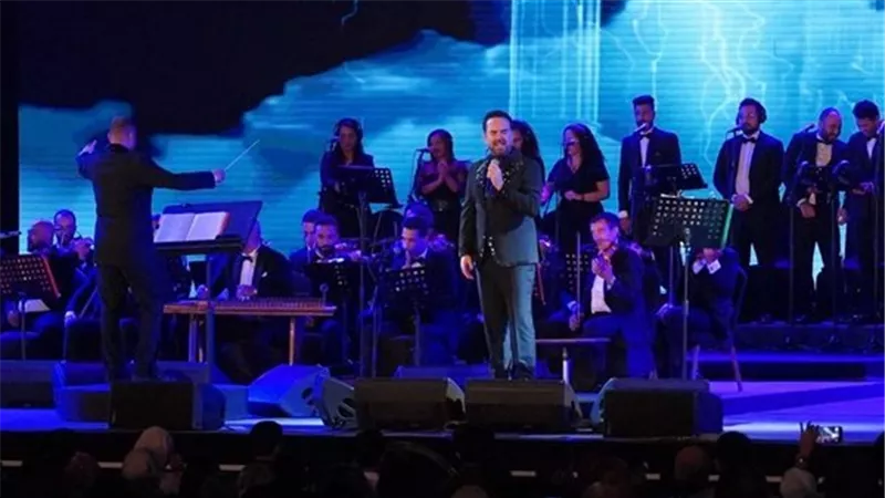 بمهرجان الموسيقى .. وائل جسار : مديون للمصريين بحياتي كلها وتحية للجيش المصري 