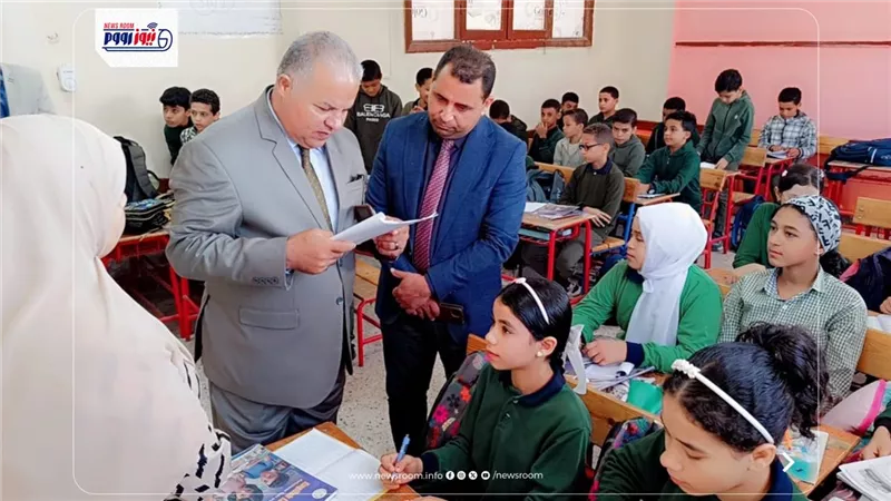وكيل تعليم الفيوم يكرم الطلاب المتميزين في البرمجة والذكاء الاصطناعي 
