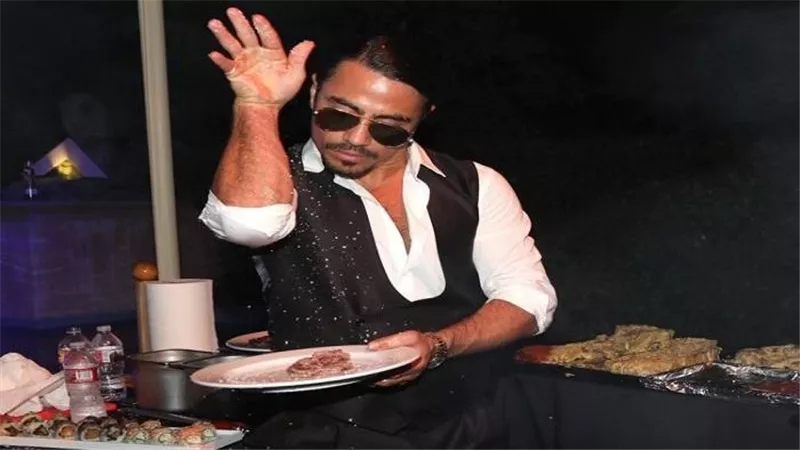 «حبيب الملح» يخسر ثروته.. انهيار مطاعم الشيف التركي نصرت غوكجه