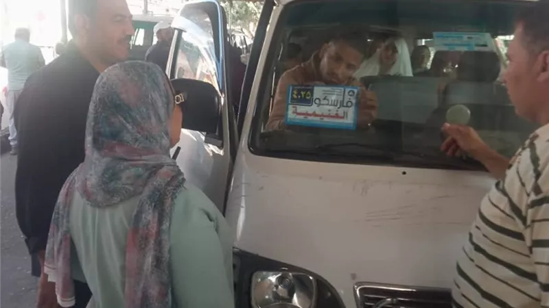مرور ميداني بفارسكور لمتابعة الالتزام بالتعريفة الجديدة لمواصلات الأجرة
