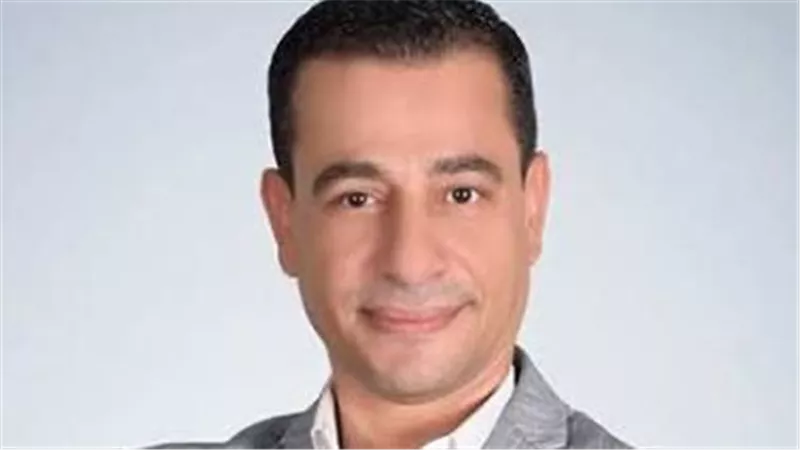 وزير الثقافة يكلف المخرج هشام عطوة برئاسة قطاع المسرح