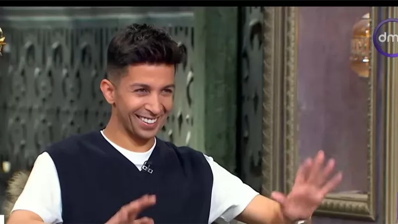 هشام جمال: مش مصدق إني اتجوزت ليلى أحمد زاهر.. والناس بتحب العلاقات الحقيقية