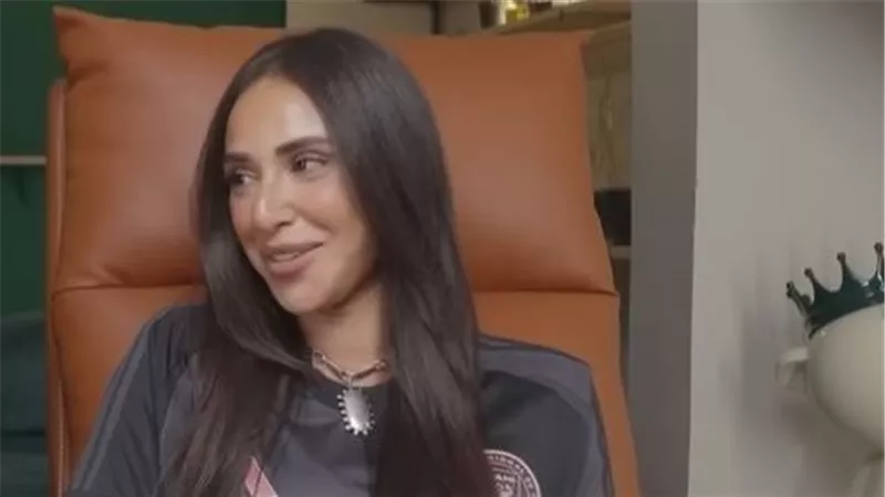 آية سماحة : أسماء جلال صاحبتي وأقرب لي من هدى المفتي