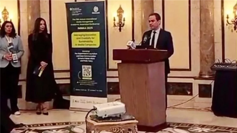 المسلماني: تطوير الإعلام يحتاج إلي حوار بين المجتمع الأكاديمي والمهني