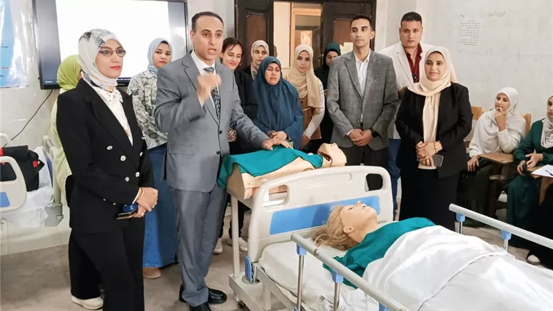 رئيس جامعة بني سويف: تنفيذ برنامج تدريبي لرفع كفاءة الكوادر التمريضية وتأهيلهم