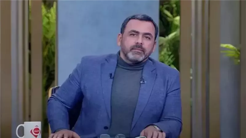يوسف الحسيني يغرد في حب مصر.. «أعجوبة الزمان ودرة المكان»