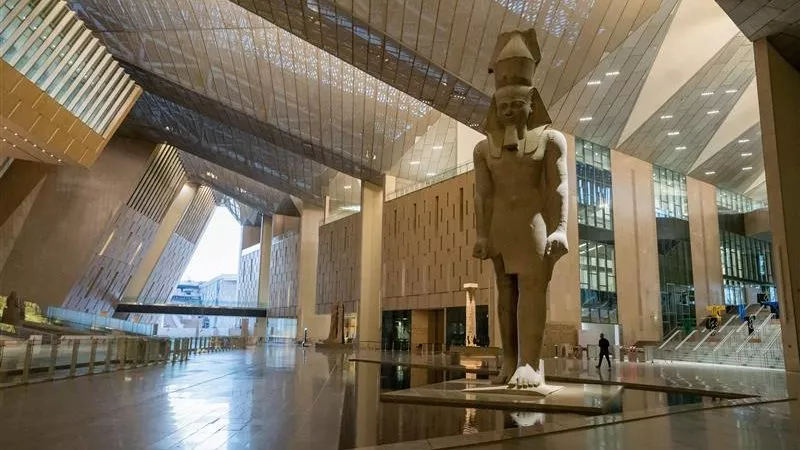 عبد اللطيف: المتحف المصري الكبير رسالة ضوء من مصر إلى العالم