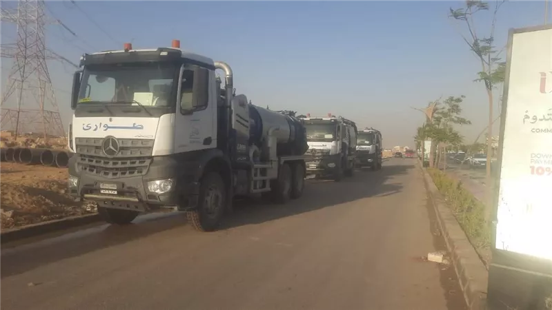 جهاز حدائق أكتوبر: التعامل الفوري مع كسر مفاجئ بخط طرد محطة الصرف الصحي