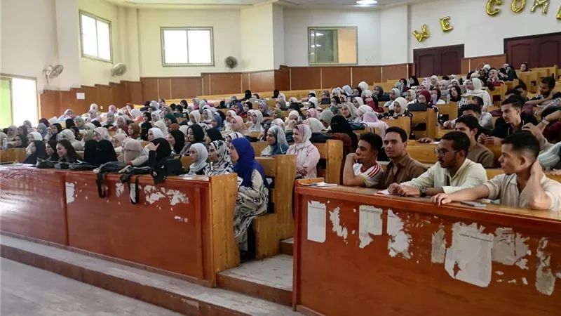 تربية بنى سويف تنظم ندوة عن الصحة النفسية وتداعيات الذكاء الاصطناعي
