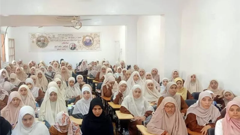  خطورة إدمان السوشيال ميديا..ندوة لأوقاف الوادي الجديد بكلية البنات الأزهرية