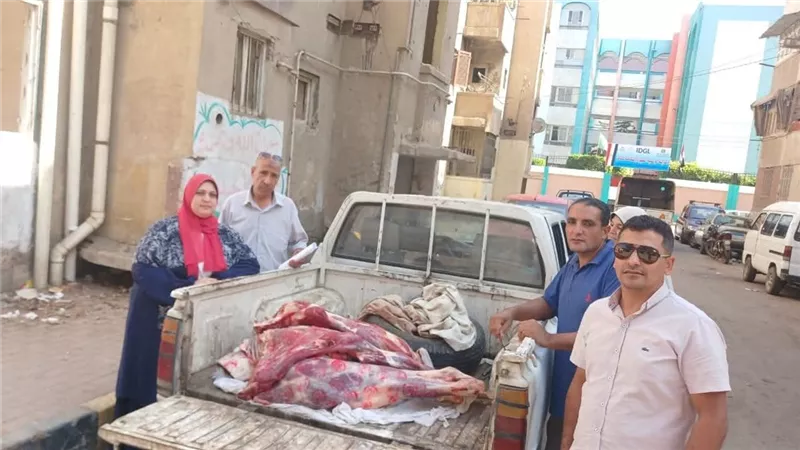 الطب البيطري بالمنوفية يضبط لحومًا مذبوحة خارج المجازر بشبين الكوم ومنوف