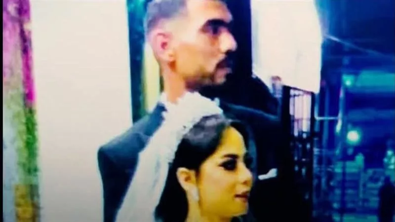 حاربت الجميع للزواج منه وبعد 4 أيام من الزواج بدء فى تعذيبها 