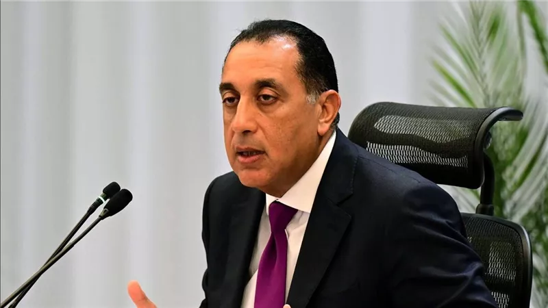 مدبولي: الدولة تعمل على توفير البنية الأساسية للنهوض بالصناعة