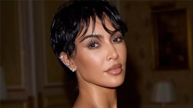 في يوم ميلادها.. كيم كارداشيان ورحلة حافلة في مجال المكياج