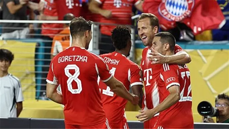 دوري الأبطال.. بايرن ميونخ يقهر بروج برباعية.. وتشيلسي يدك أياكس بخماسية 
