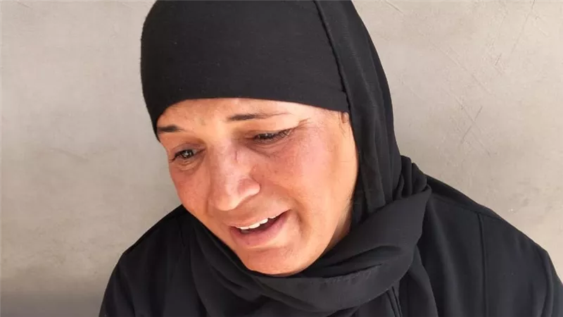 والدة صابرين المقتولة على يد طليقها بالمنوفية: المتهم هدد بنتي وخطف ابنها