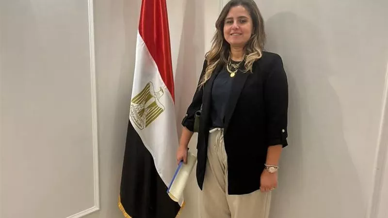 مائدة انتخابية تشعل المنيا.. ساندي قسطور تُفجر الجدل بمؤتمر جماهيري ضخم