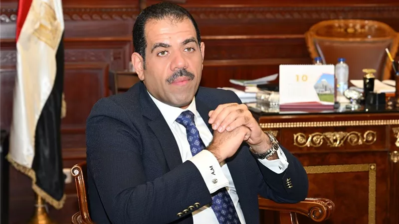 أحمد عبد الغني أمينًا عامًا لمجلس الشيوخ ويؤكد العمل بروح الفريق