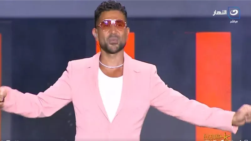 برفقة بناته.. أحمد سعد يستعد لتصوير برنامج ذا فويس 
