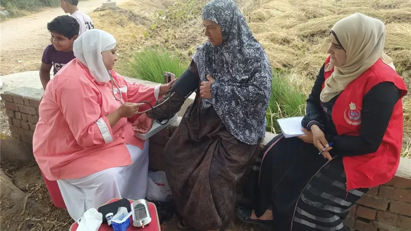 «الصحة»: حملة «100 يوم صحة» قدّمت 138 مليونًا و946 ألف خدمة طبية مجانية 