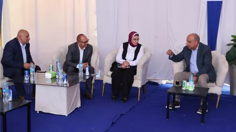 وزير الكهرباء : 24 مليار جنيه حجم استثمارات قطاع نقل الكهرباء فى سيناء 