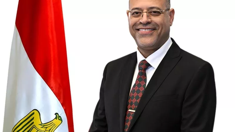 وزير العمل: السبت المقبل إجازة رسمية مدفوعة الأجر للعاملين بالقطاع الخاص 