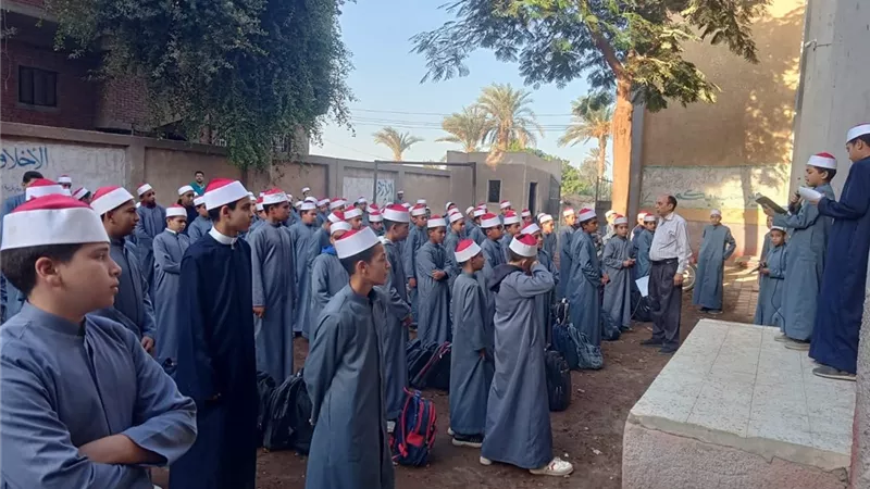 «عقلك أمانة».. المعاهد الأزهرية تنفذ أنشطة توعوية للوسطية والاعتدال الديني